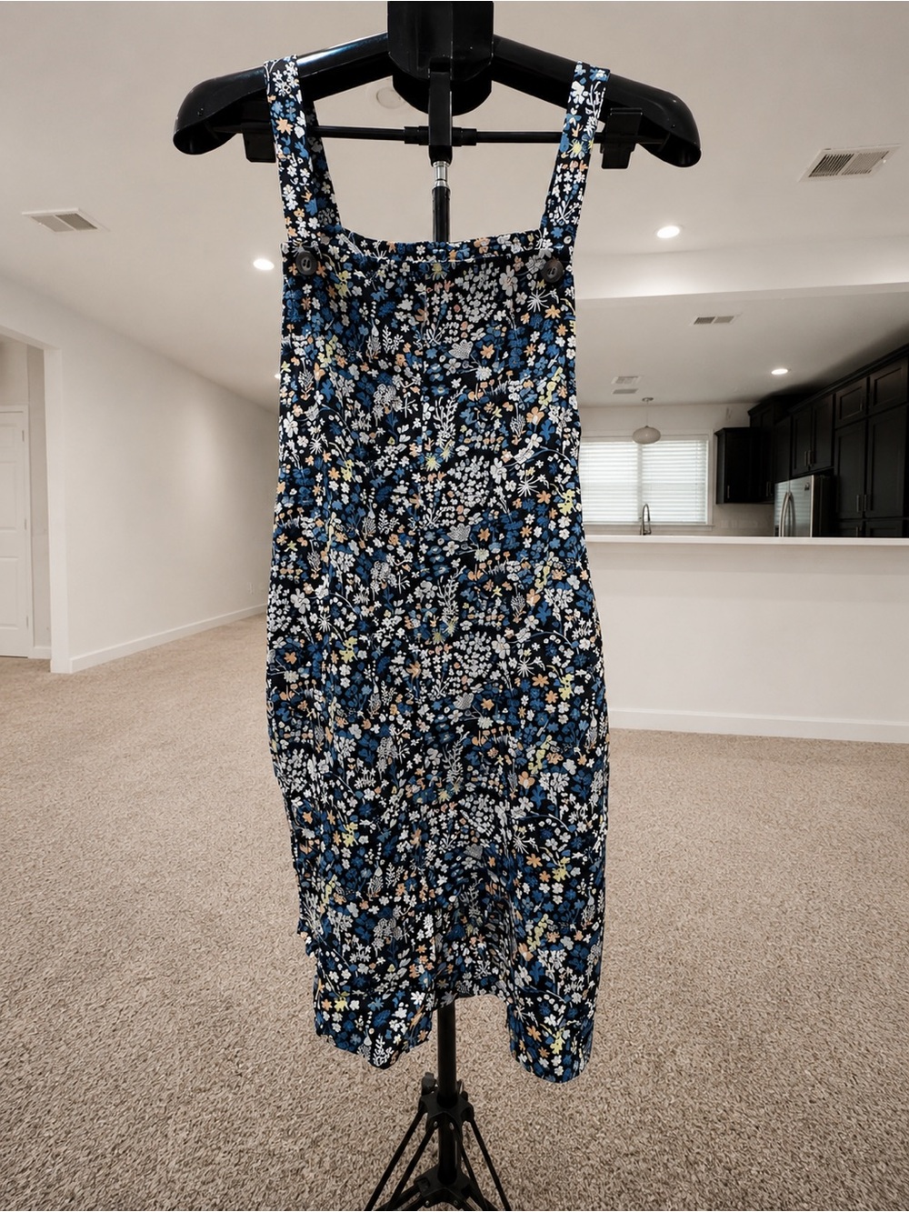 Dokotoo Blue Floral Romper Large NWT